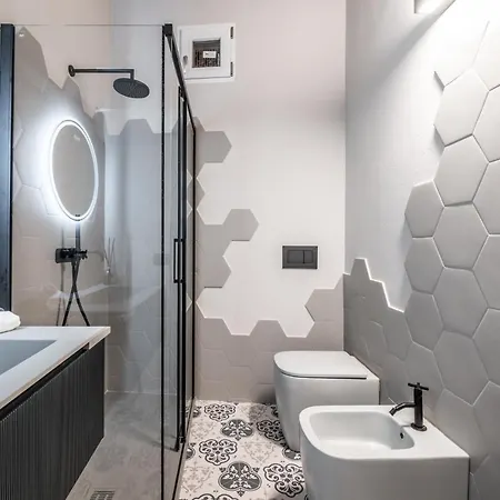 Emilia Palace * Modena