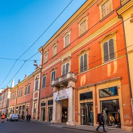 Emilia Palace Apartament