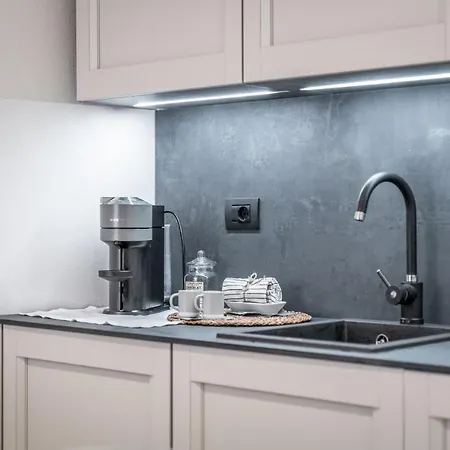 Apartament Emilia Palace *