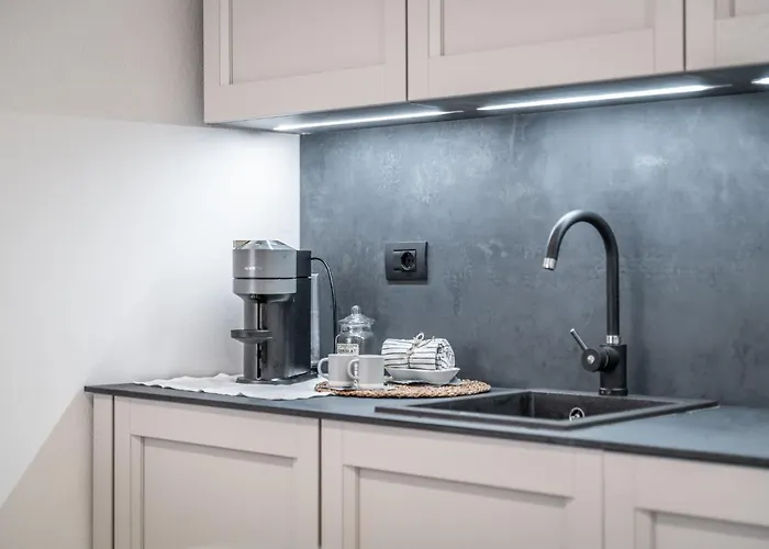 Apartament Emilia Palace *